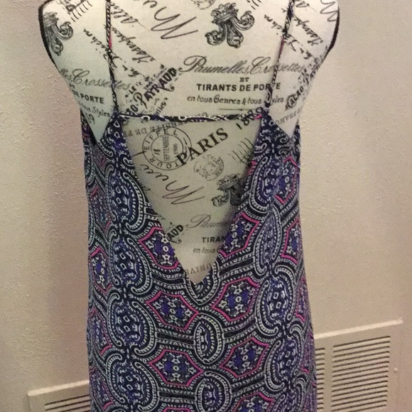 Design lab size medium dress silky feel - Picture 3 of 3